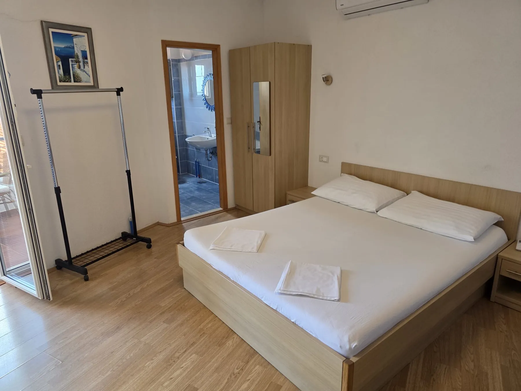 Studio APT-3 — 5